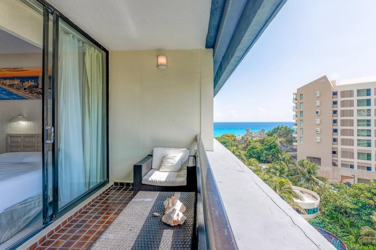 Condos In Prime Cancun Location Plus 3 Pools Exterior photo