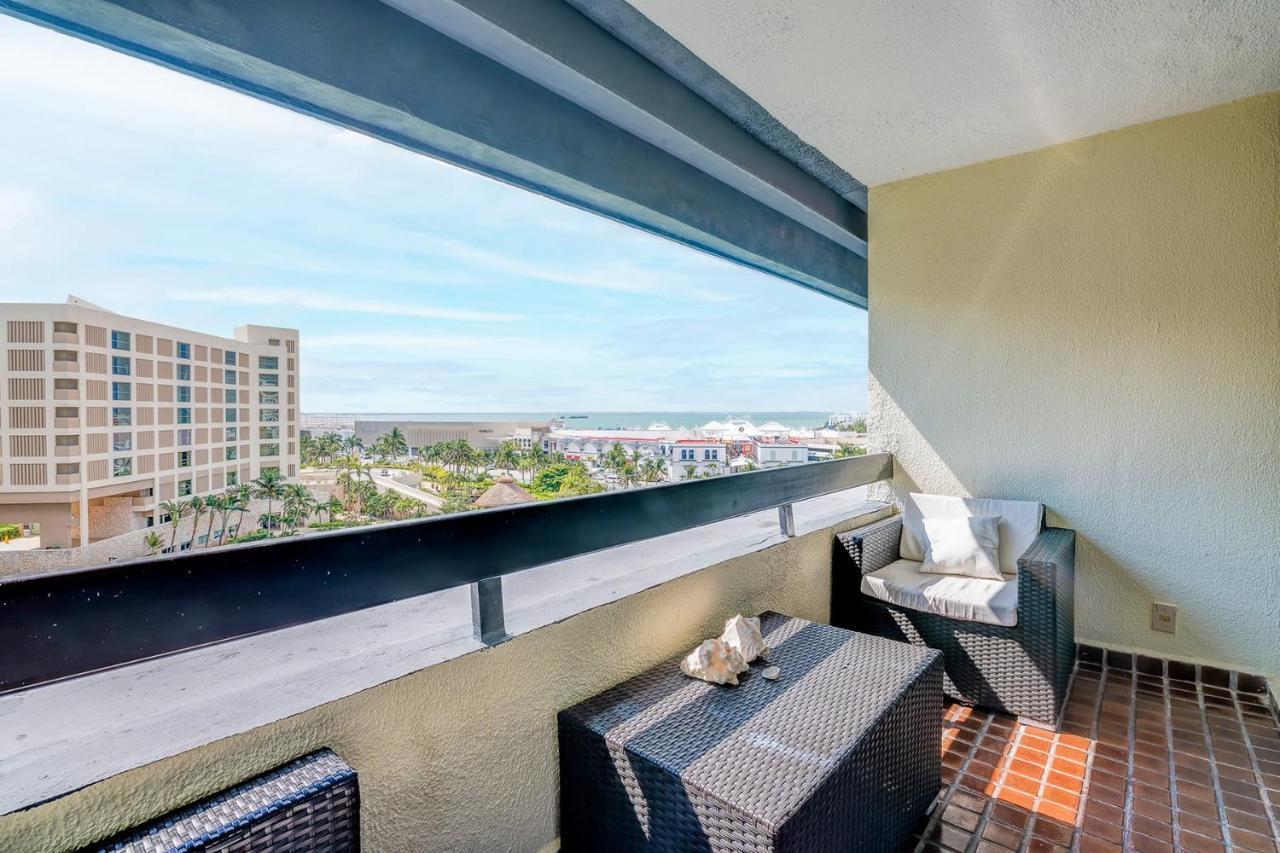 Condos In Prime Cancun Location Plus 3 Pools Exterior photo