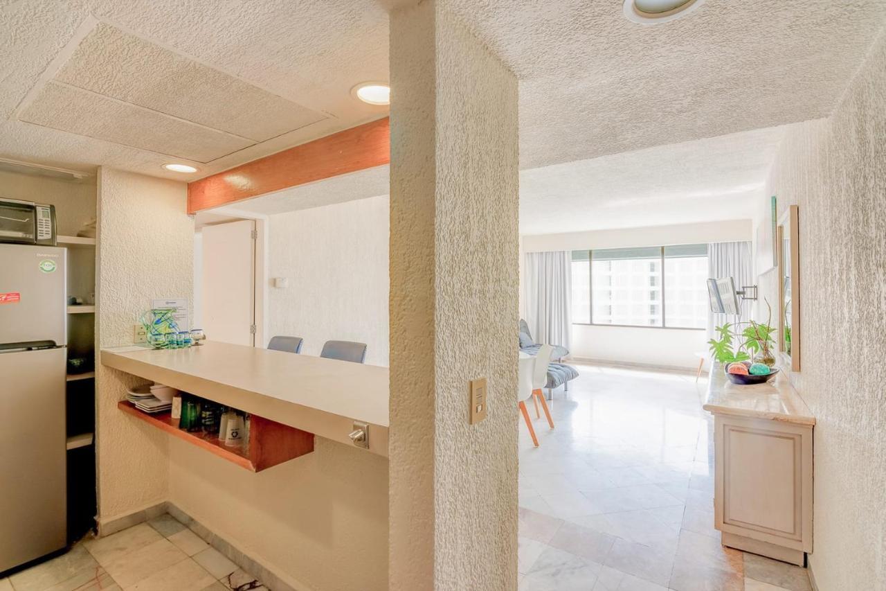 Condos In Prime Cancun Location Plus 3 Pools Exterior photo