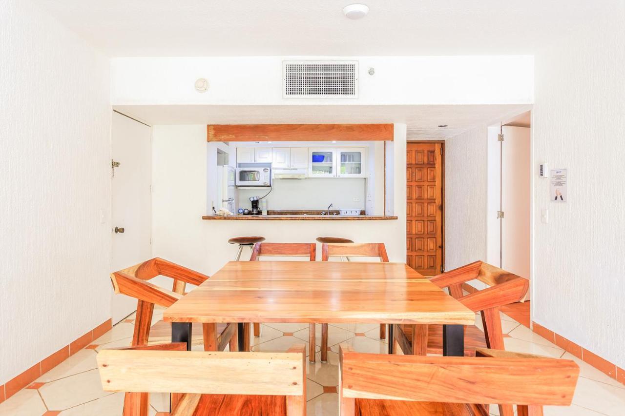 Condos In Prime Cancun Location Plus 3 Pools Exterior photo