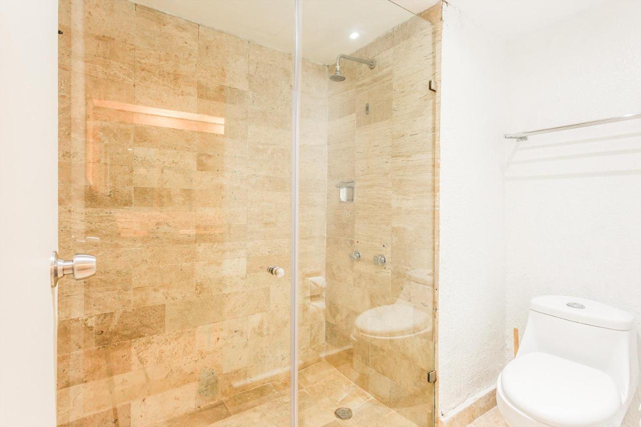 Condos In Prime Cancun Location Plus 3 Pools Exterior photo