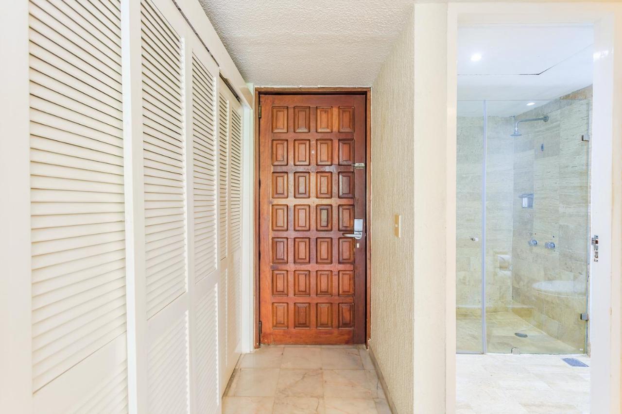 Condos In Prime Cancun Location Plus 3 Pools Exterior photo